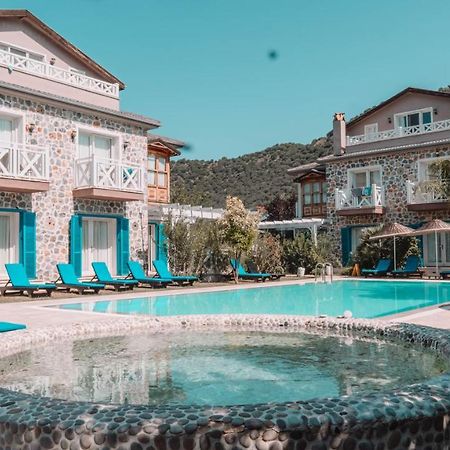 Orino Suites Cedit Exterior foto